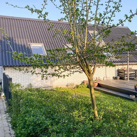 Cozy In With House Sea View Semesterbostad *