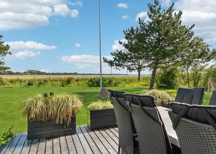Σπίτι διακοπών Cozy In With House Sea View *
